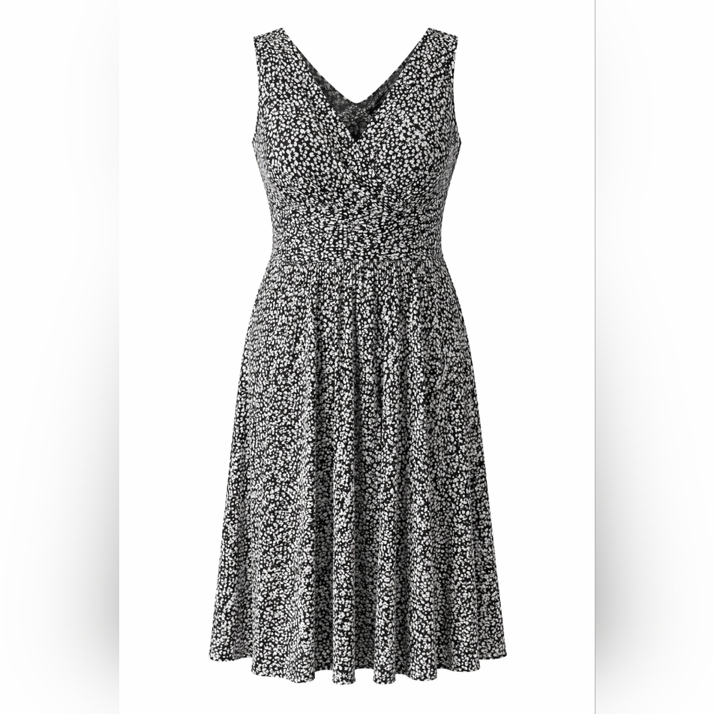 Black and White Floral V-Neck Sleeveless Dress